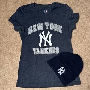 XS women’s NYY shirt and beanie